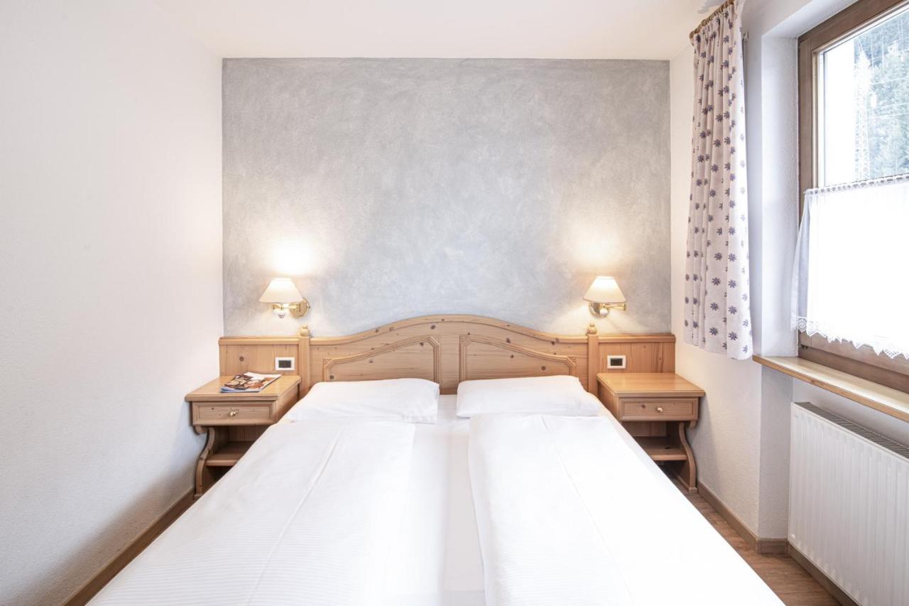Hotel Residence Rose فيبيتينو المظهر الخارجي الصورة